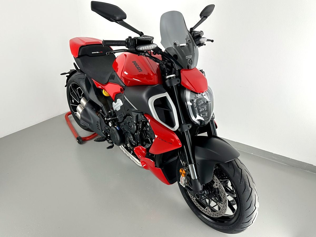 ドゥカティ ディアベルV4用ウインドスクリーンならWRS | バイク用