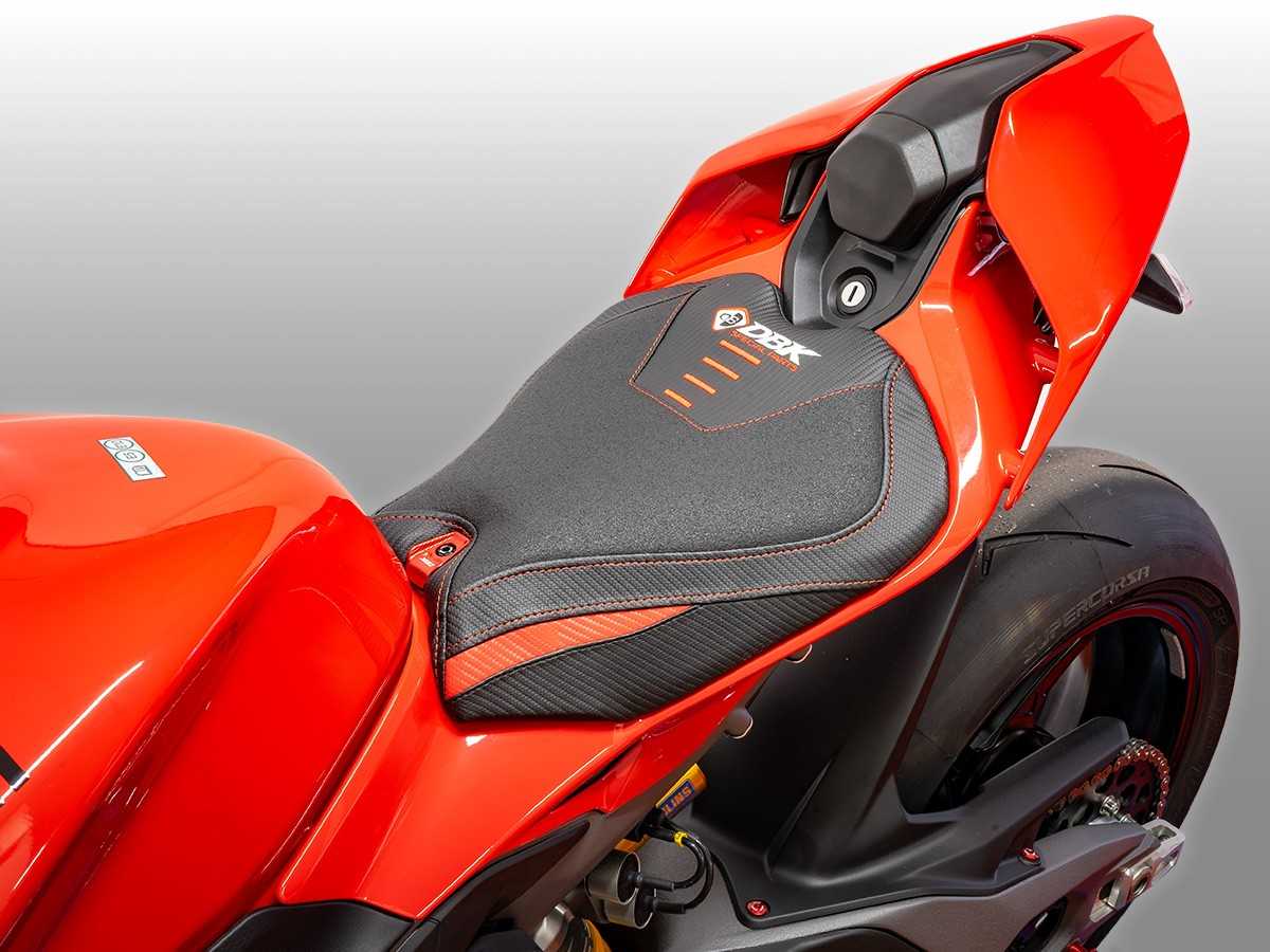 DUCABIKE (DBK) - 純正シート用コンフォートカバー PANIGALE V4 / S 