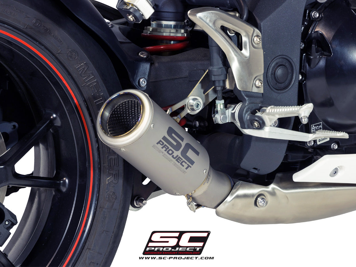 SC-PROJECT - CR-T スリップオンサイレンサー & フルチタンリンクパイプ SPEED TRIPLE 1050 '11-15 ...