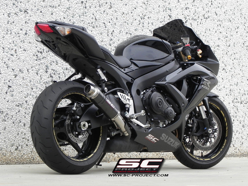 デカパイプ スリッポンオートバイの排気リンクパイプとエスケープ触媒削除パイプスズキ GSXR 750 つぶれ