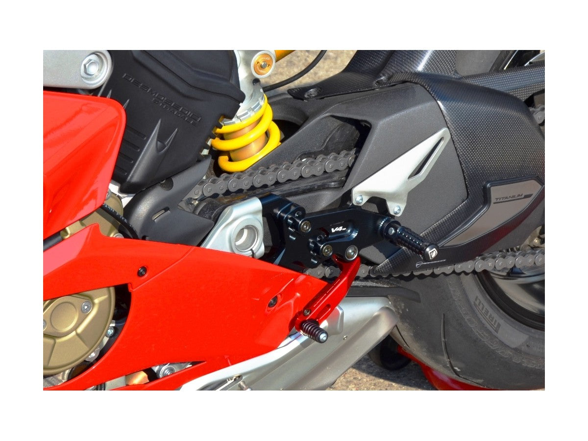 DUCABIKE (DBK) - アジャスタブルステップキット PANIGALE V4